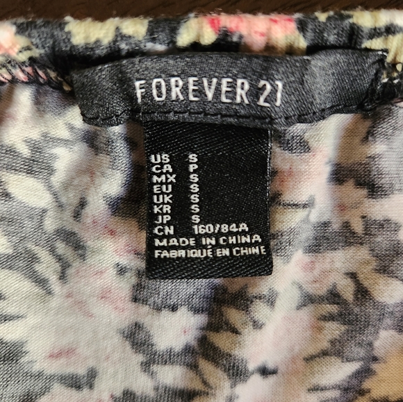 Forever 21 floral dress - Picture 4 of 5